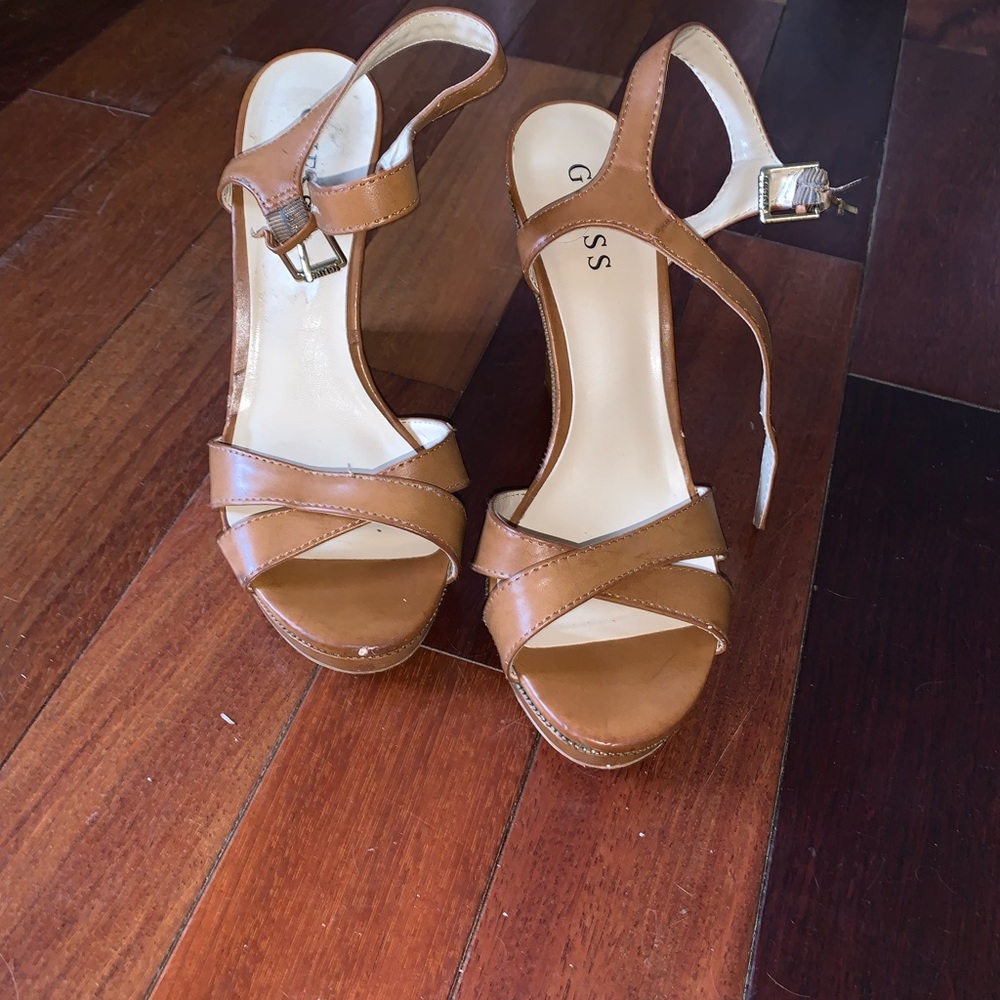 Guess tan/leather wedgeheel sandal zipper detail 9 - Picture 5 of 6